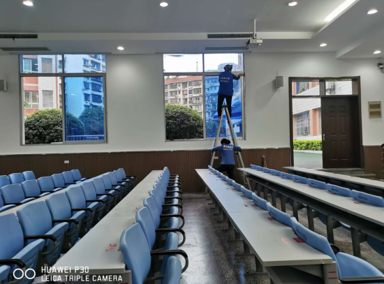 2020年10月11日重庆万州国本小学会议室清洗会议室服务