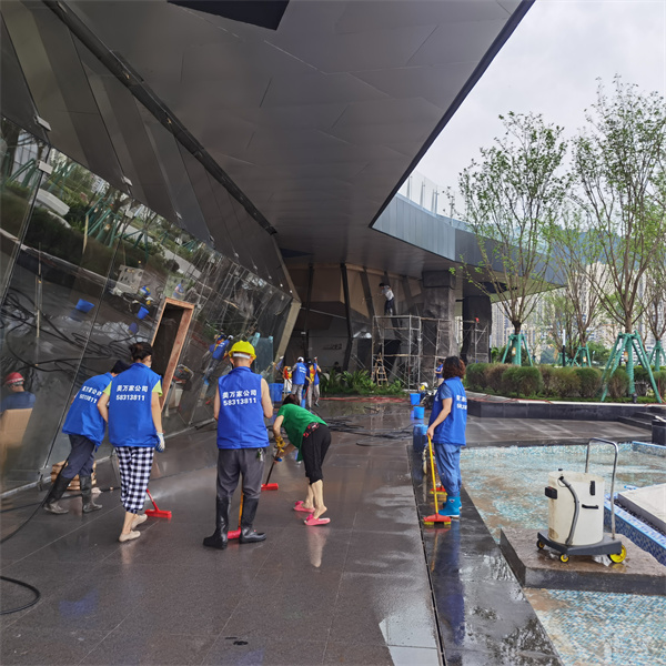 2021年8月8日重庆市万州区雍江上境售房部保洁服务由重庆美万家保洁服务有限公司万州分公司承接，并圆满完成任务，且得到甲方一致好评。